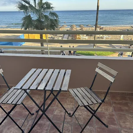 شقة Holidays2fuengirola Studio Front Promenade & Pool